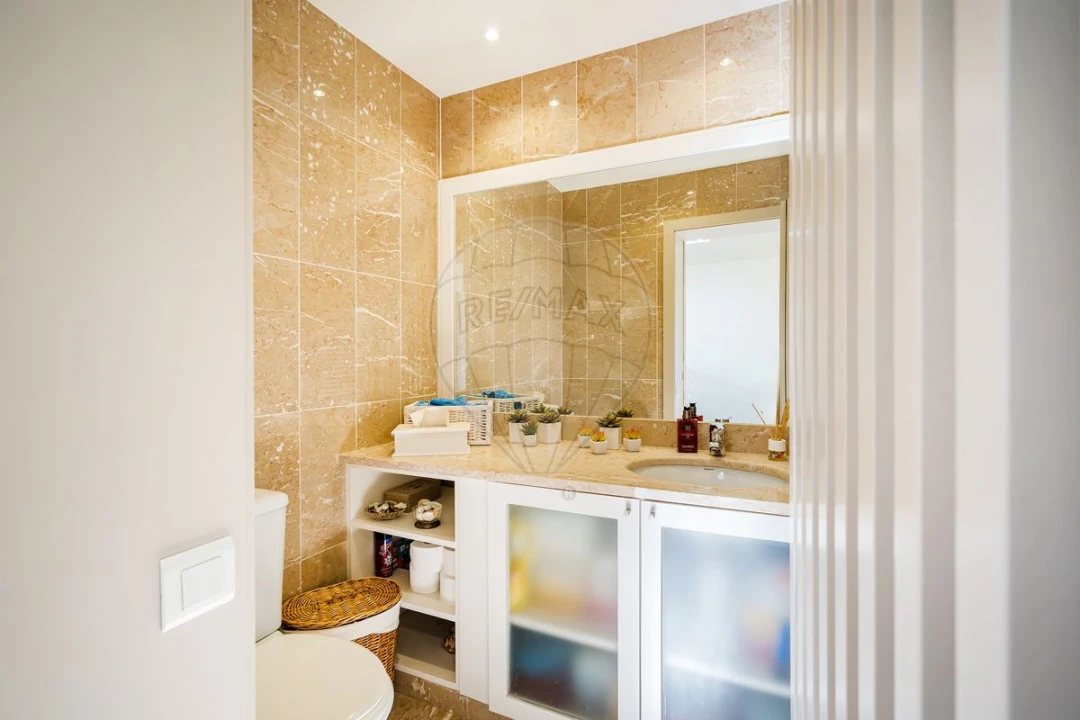 Apartamento T5 para Venda em Matosinhos e Leça da Palmeira Foto 20