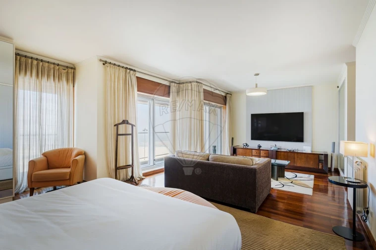 Apartamento T5 para Venda em Matosinhos e Leça da Palmeira Foto 29