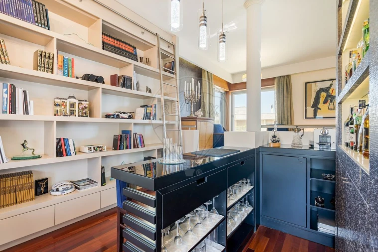 Apartamento T5 para Venda em Matosinhos e Leça da Palmeira Foto 11