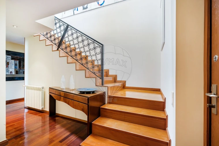 Apartamento T5 para Venda em Matosinhos e Leça da Palmeira Foto 22