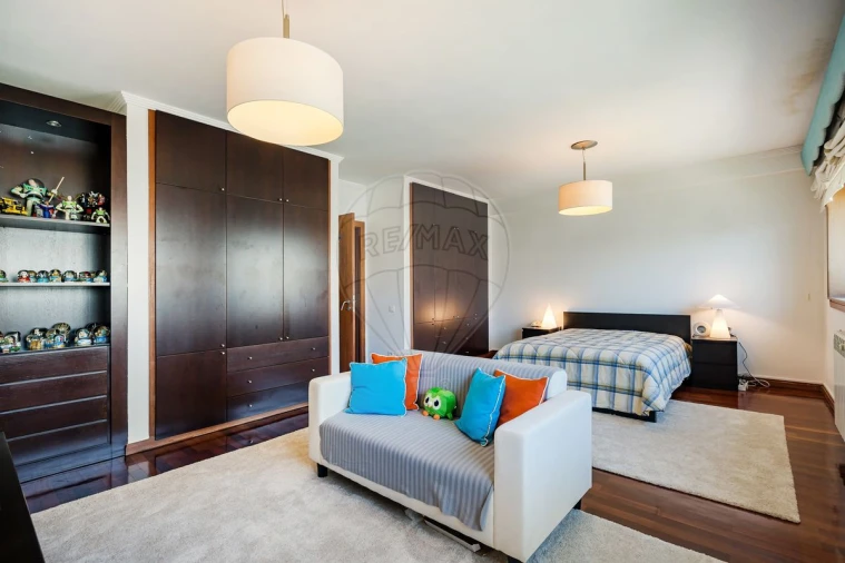 Apartamento T5 para Venda em Matosinhos e Leça da Palmeira Foto 25