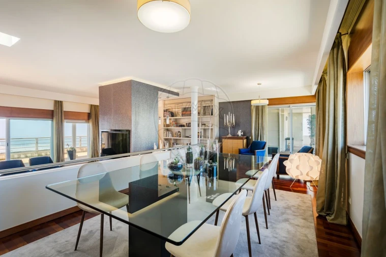 Apartamento T5 para Venda em Matosinhos e Leça da Palmeira Foto 14