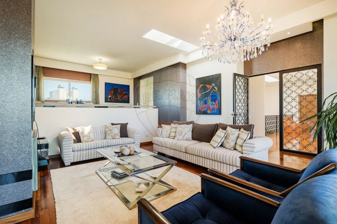 Apartamento T5 para Venda em Matosinhos e Leça da Palmeira Foto 8