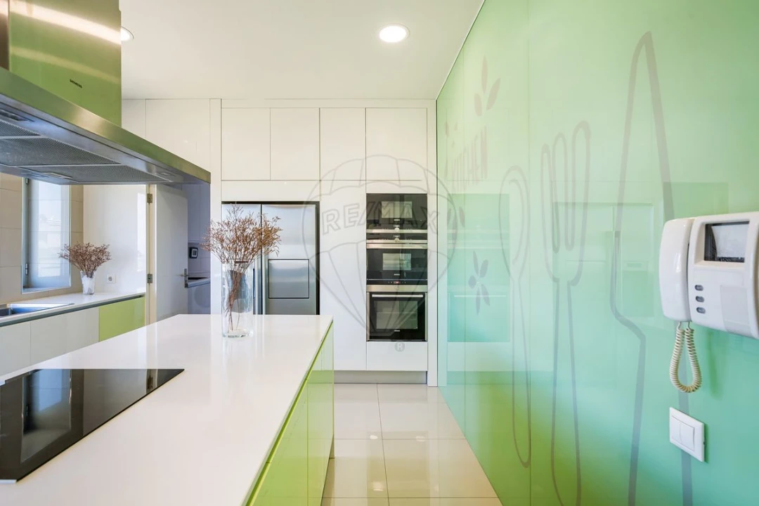 Apartamento T5 para Venda em Matosinhos e Leça da Palmeira Foto 16