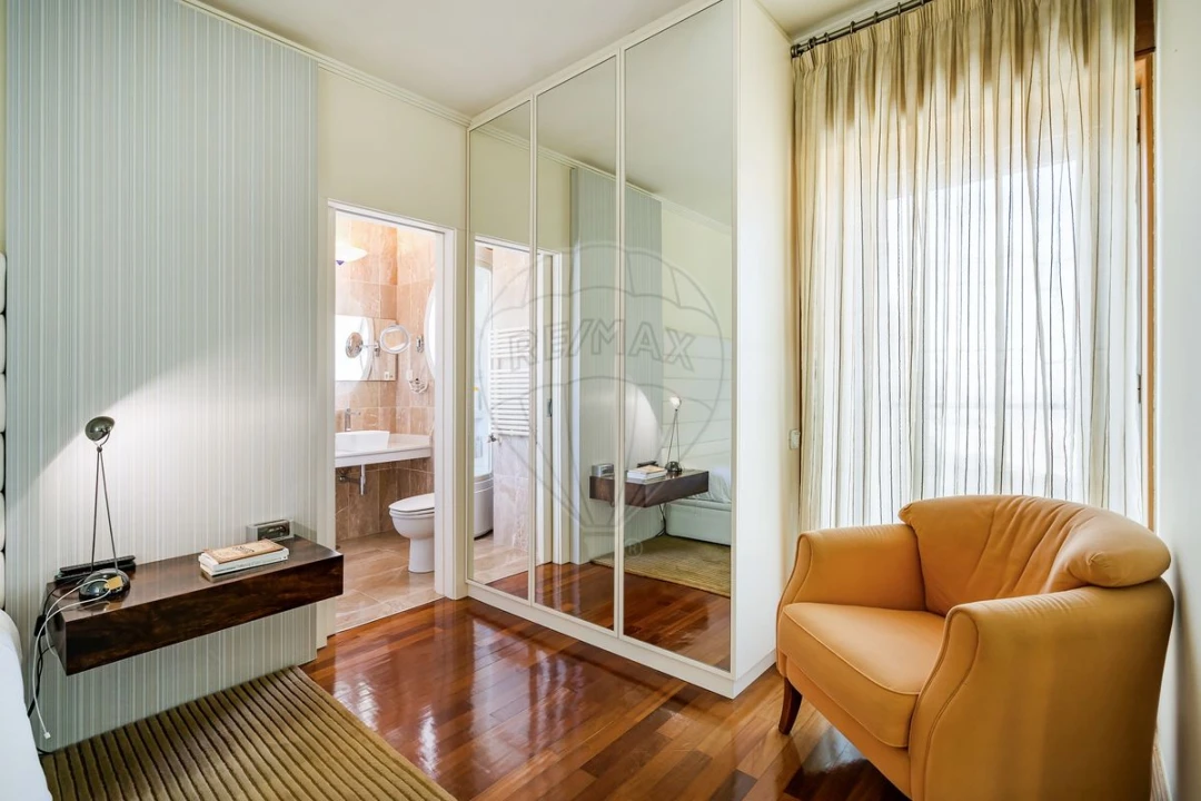 Apartamento T5 para Venda em Matosinhos e Leça da Palmeira Foto 28