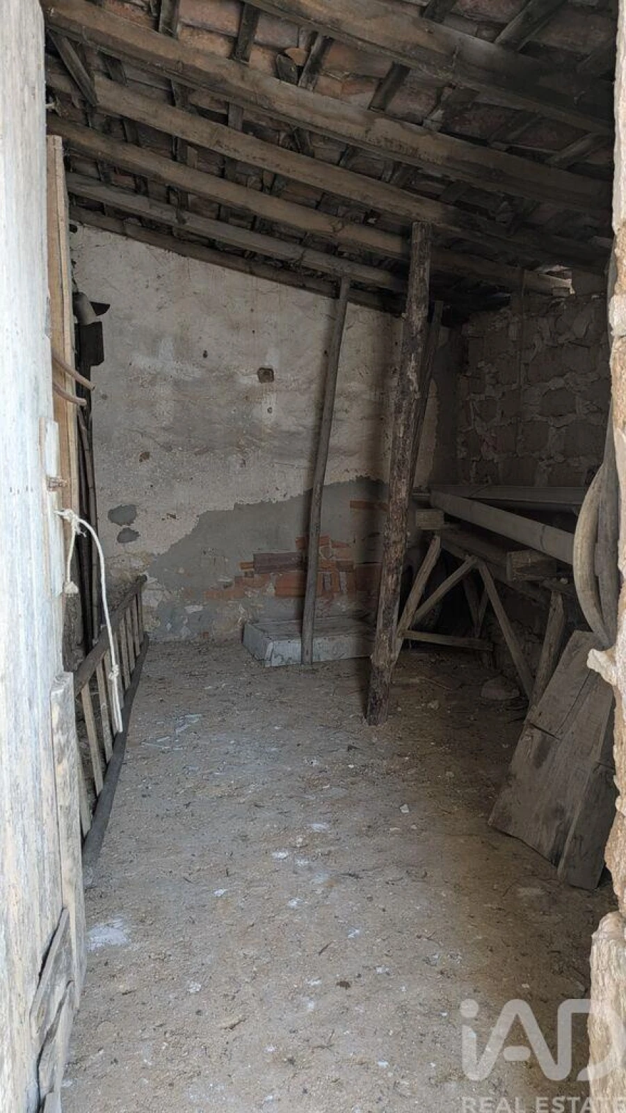 Moradia T2 para Venda em Abrã Foto 16