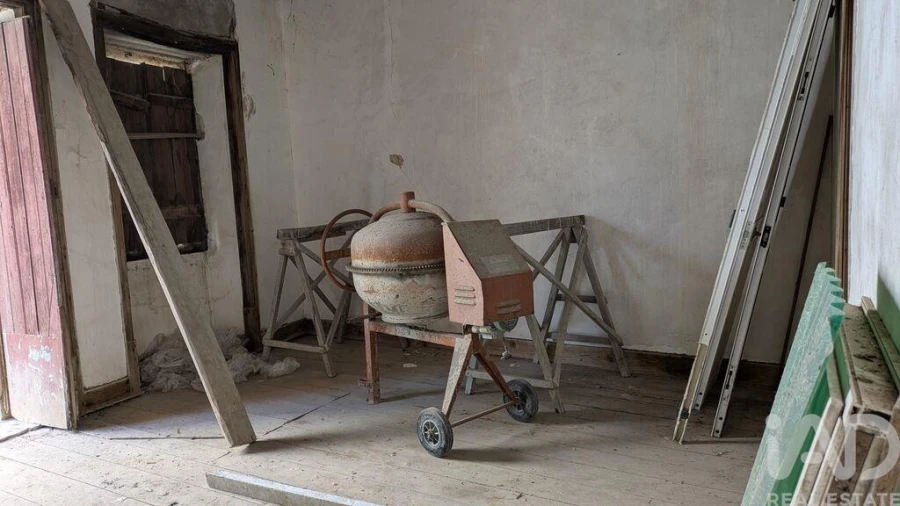 Moradia T2 para Venda em Abrã Foto 17