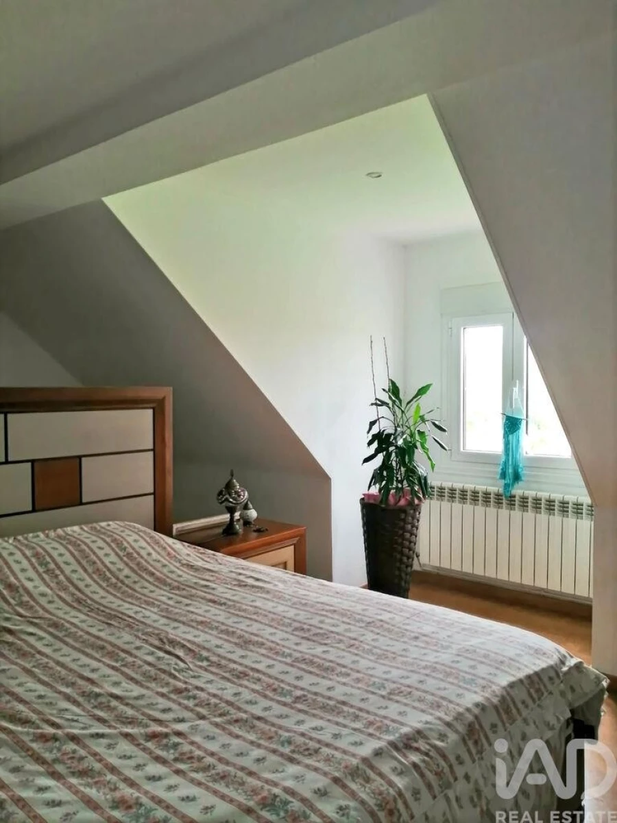 Moradia T4 para Venda em Calvão e Soutelinho da Raia Foto 24