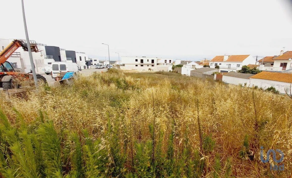 Terreno para Venda em Atouguia da Baleia Foto 4