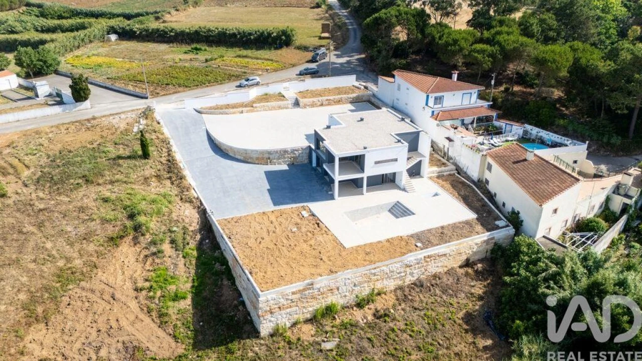Moradia T3 para Venda em Lourinhã e Atalaia Foto 25