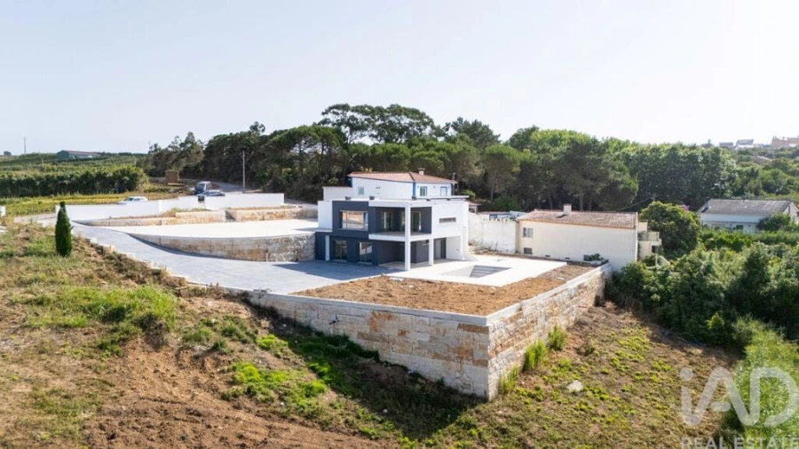 Moradia T3 para Venda em Lourinhã e Atalaia Foto 23