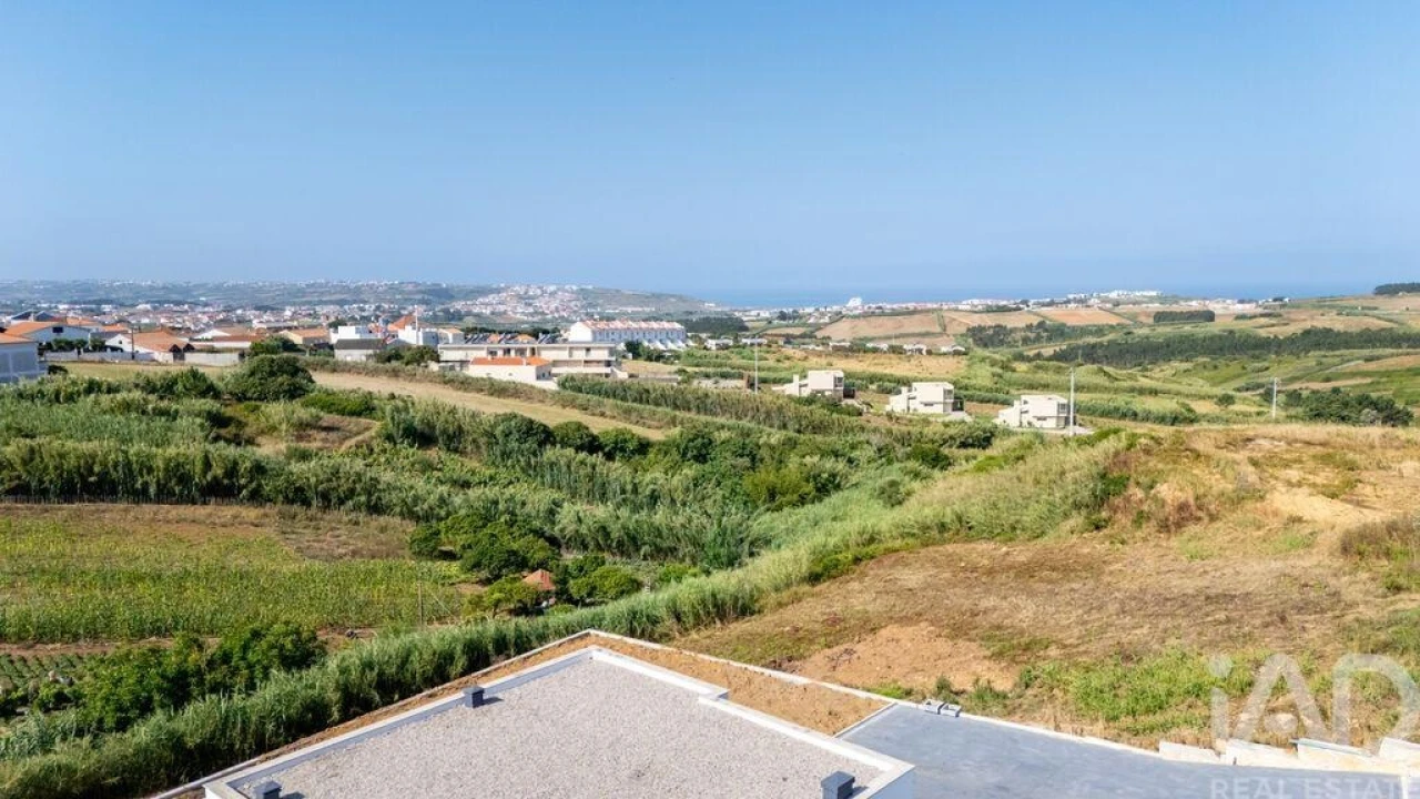 Moradia T3 para Venda em Lourinhã e Atalaia Foto 28