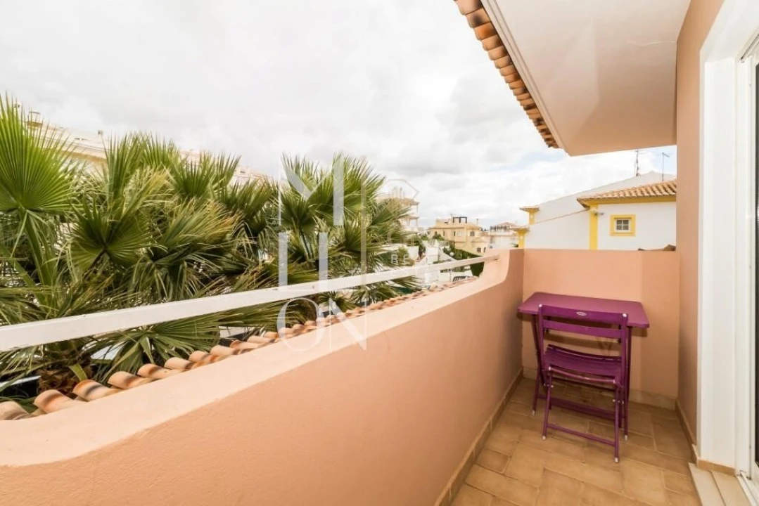 Moradia T5 para Venda em Albufeira e Olhos de Água Foto 8