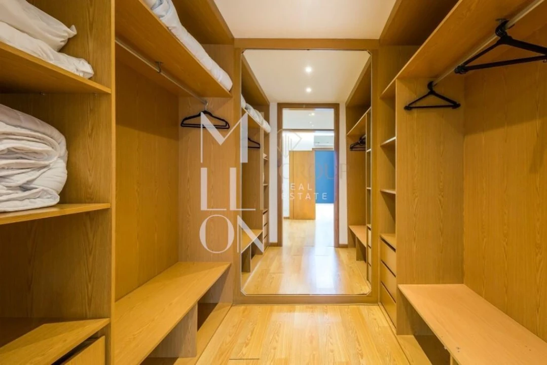 Moradia T5 para Venda em Albufeira e Olhos de Água Foto 25