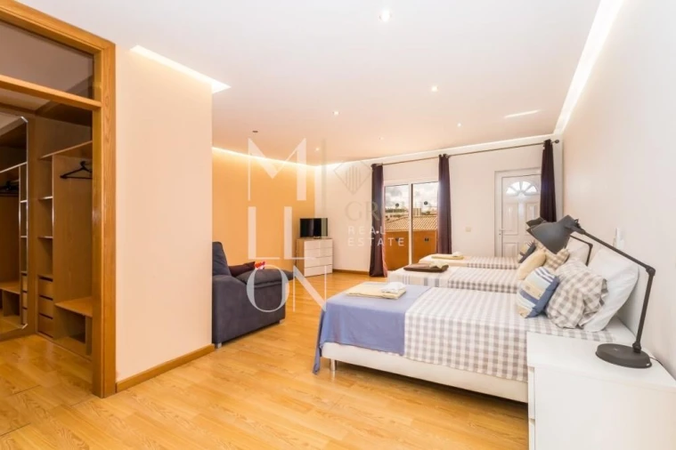 Moradia T5 para Venda em Albufeira e Olhos de Água Foto 24