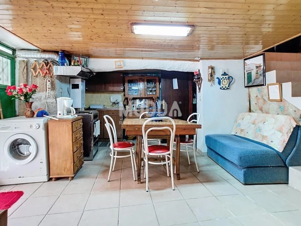 Moradia T3 para Venda em Loivos e Póvoa de Agrações Foto 1