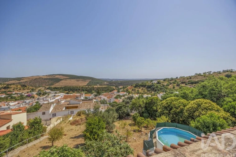 Moradia T3 para Venda em Alte Foto 26