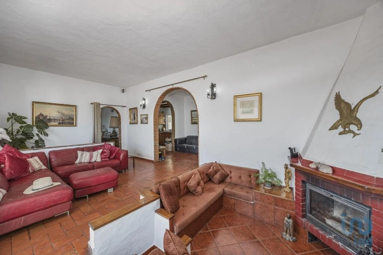 Moradia T3 para Venda em Alte Foto 6