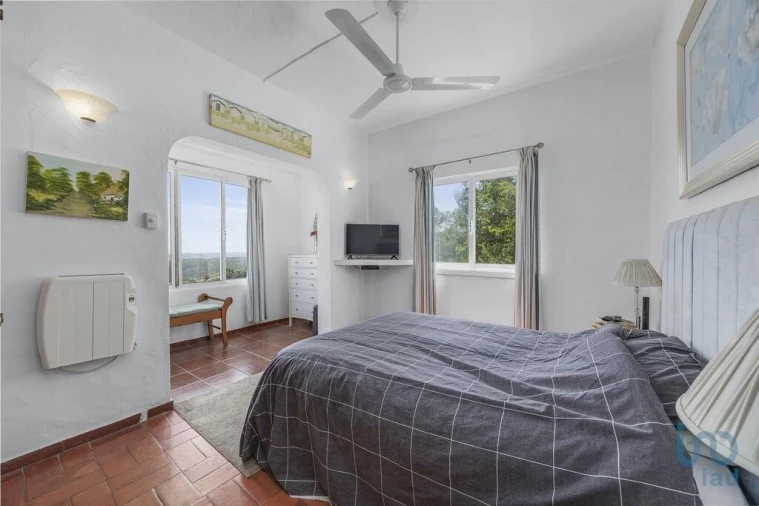 Moradia T3 para Venda em Alte Foto 14