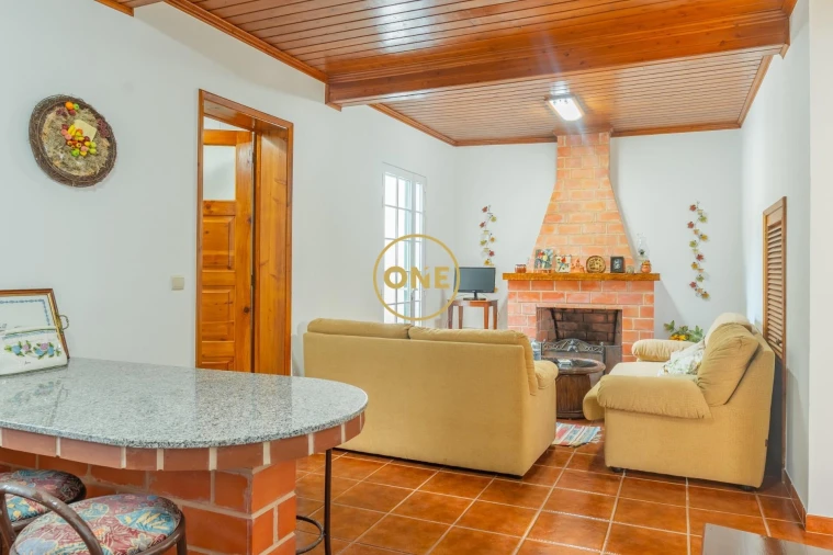 Moradia T2 para Venda em Furnas Foto 8