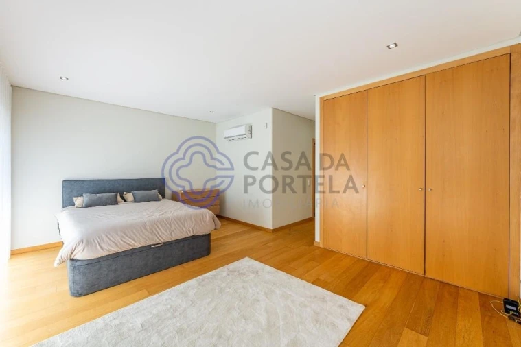 Moradia T4 para Venda em Folgosa Foto 31