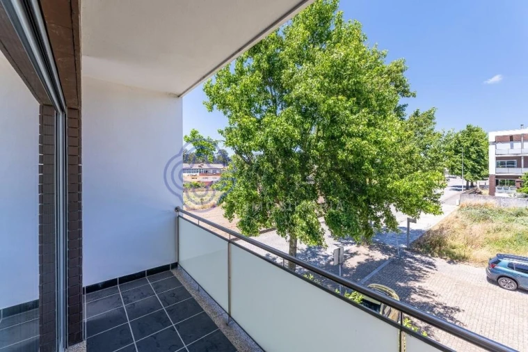 Moradia T4 para Venda em Folgosa Foto 26