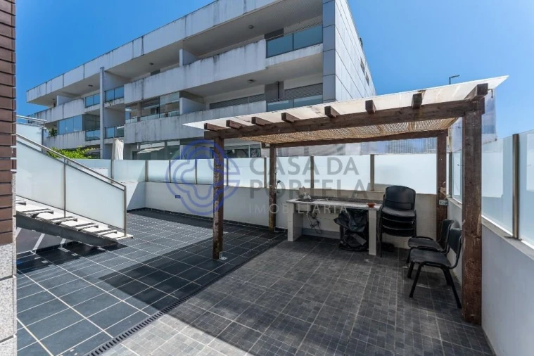 Moradia T4 para Venda em Folgosa Foto 43