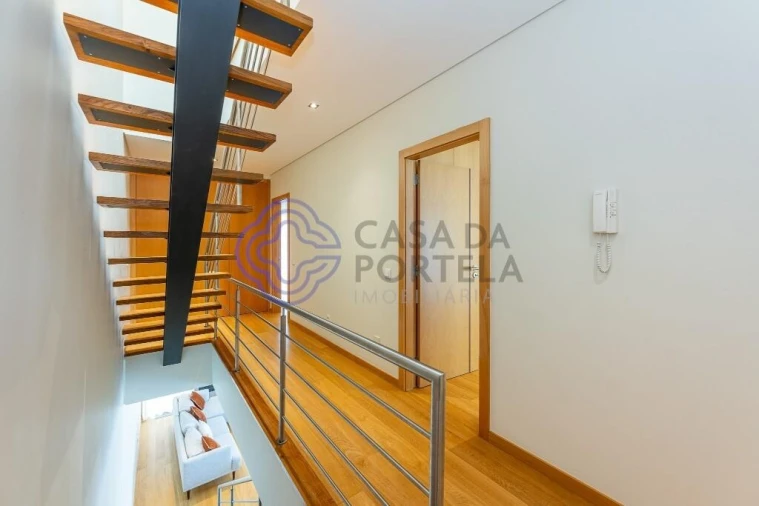 Moradia T4 para Venda em Folgosa Foto 15