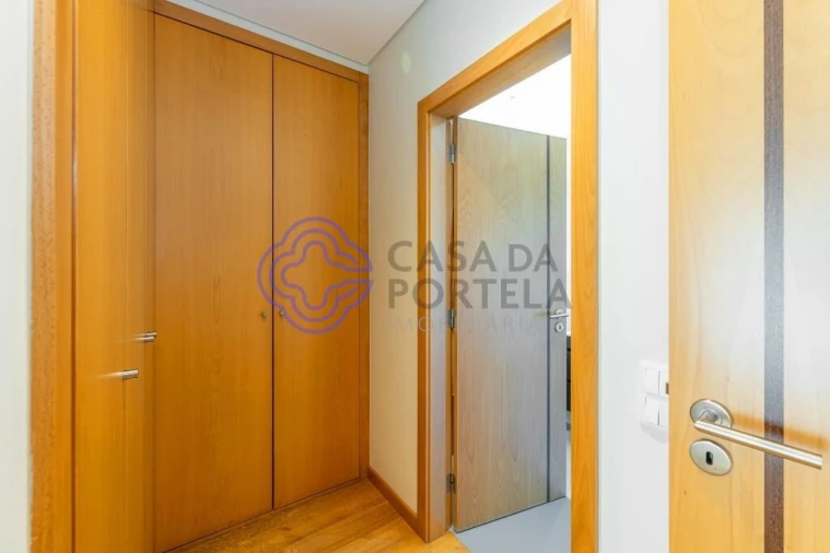 Moradia T4 para Venda em Folgosa Foto 20