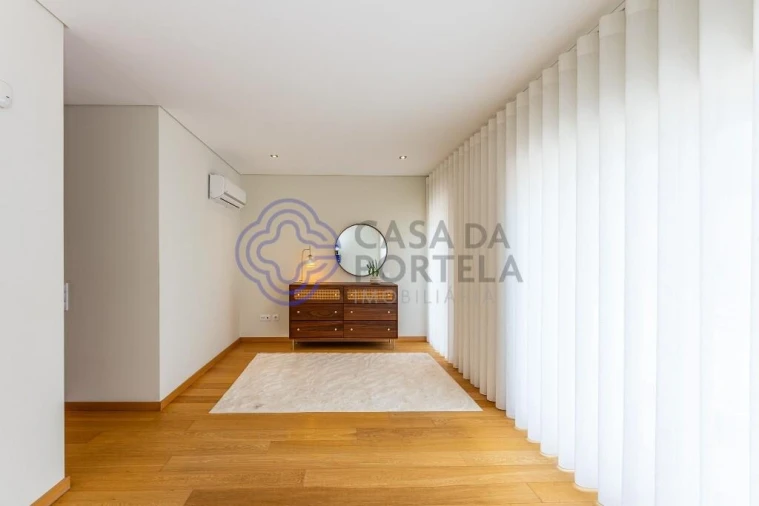 Moradia T4 para Venda em Folgosa Foto 18