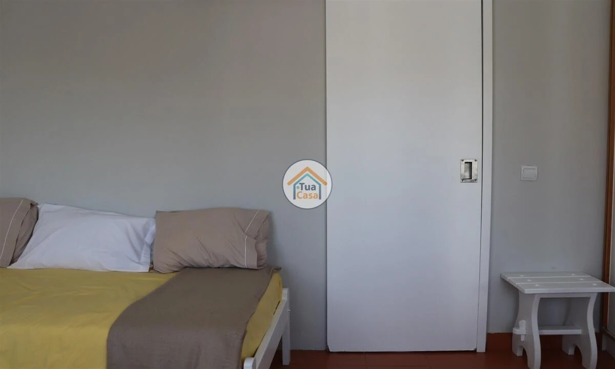 Prédio para Venda em São Martinho do Bispo e Ribeira de Frades Foto 14