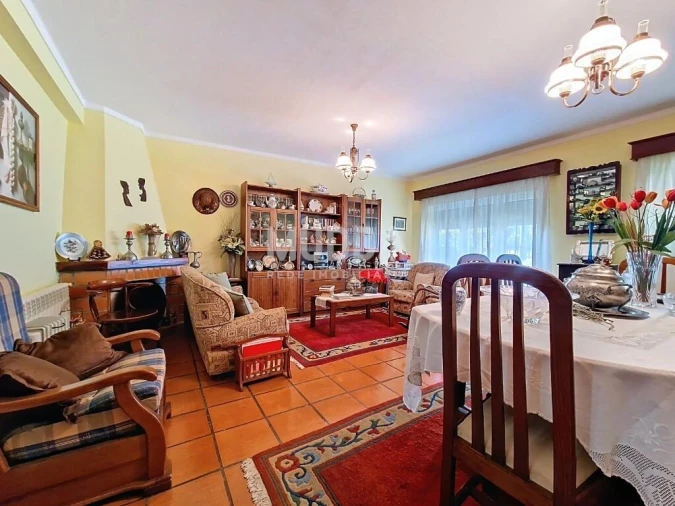 Moradia T3 para Venda em Sé, Santa Maria e Meixedo Foto 2