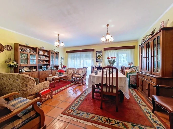 Moradia T3 para Venda em Sé, Santa Maria e Meixedo Foto 1