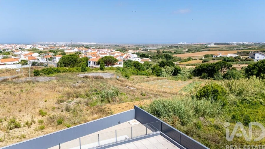 Moradia T4 para Venda em Atouguia da Baleia Foto 20