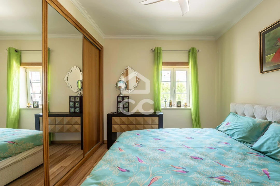 Moradia T4 para Venda em Carvalhal Foto 26