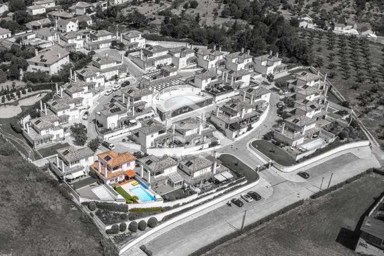 Moradia T4 para Venda em Carvalhal Foto 37