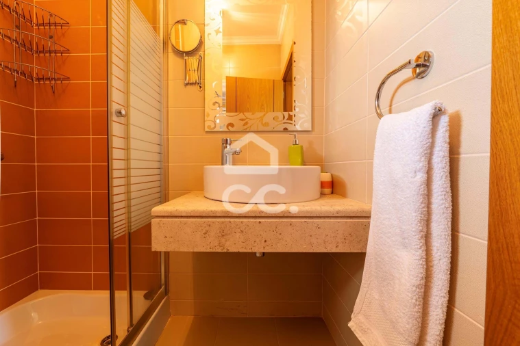 Moradia T4 para Venda em Carvalhal Foto 22