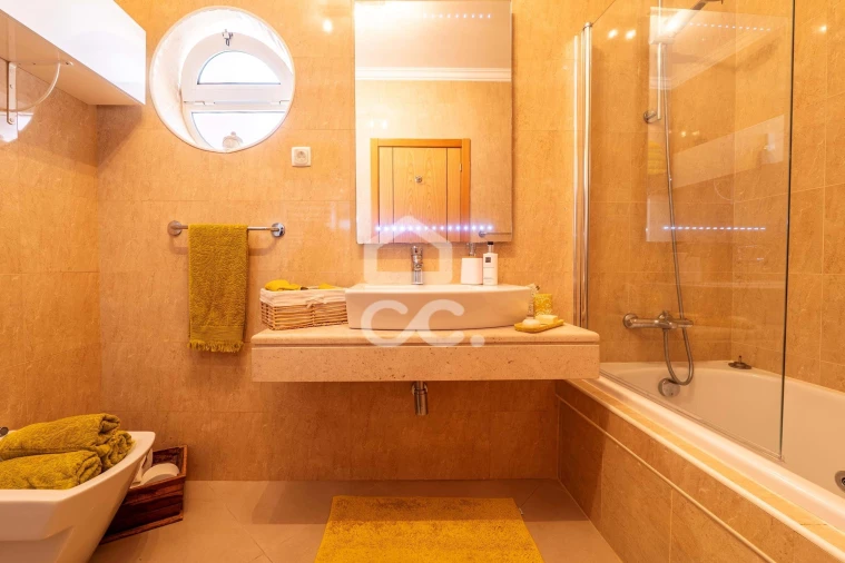 Moradia T4 para Venda em Carvalhal Foto 10