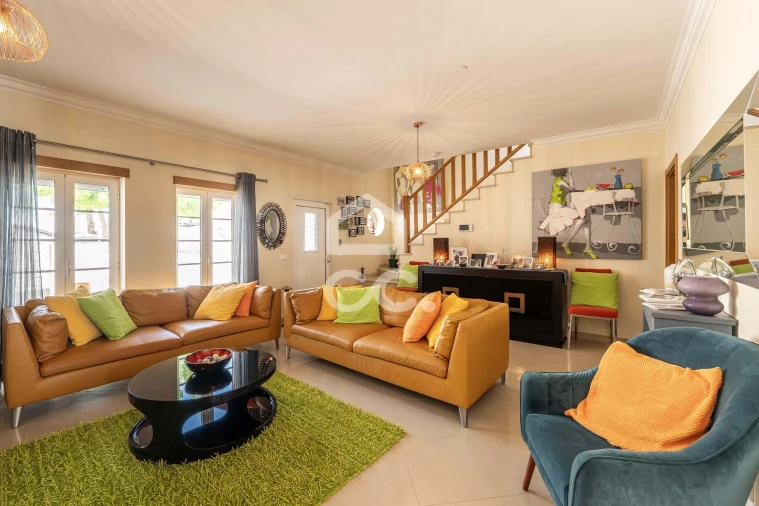 Moradia T4 para Venda em Carvalhal Foto 9