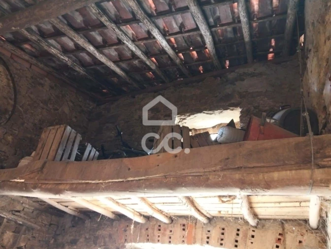 Armazém para Venda em Vilarinho dos Galegos e Ventozelo Foto 8