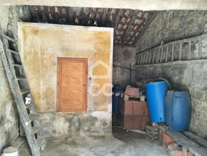 Armazém para Venda em Vilarinho dos Galegos e Ventozelo Foto 10