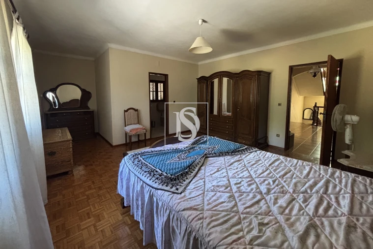 Moradia T4 para Venda em Molelos Foto 20