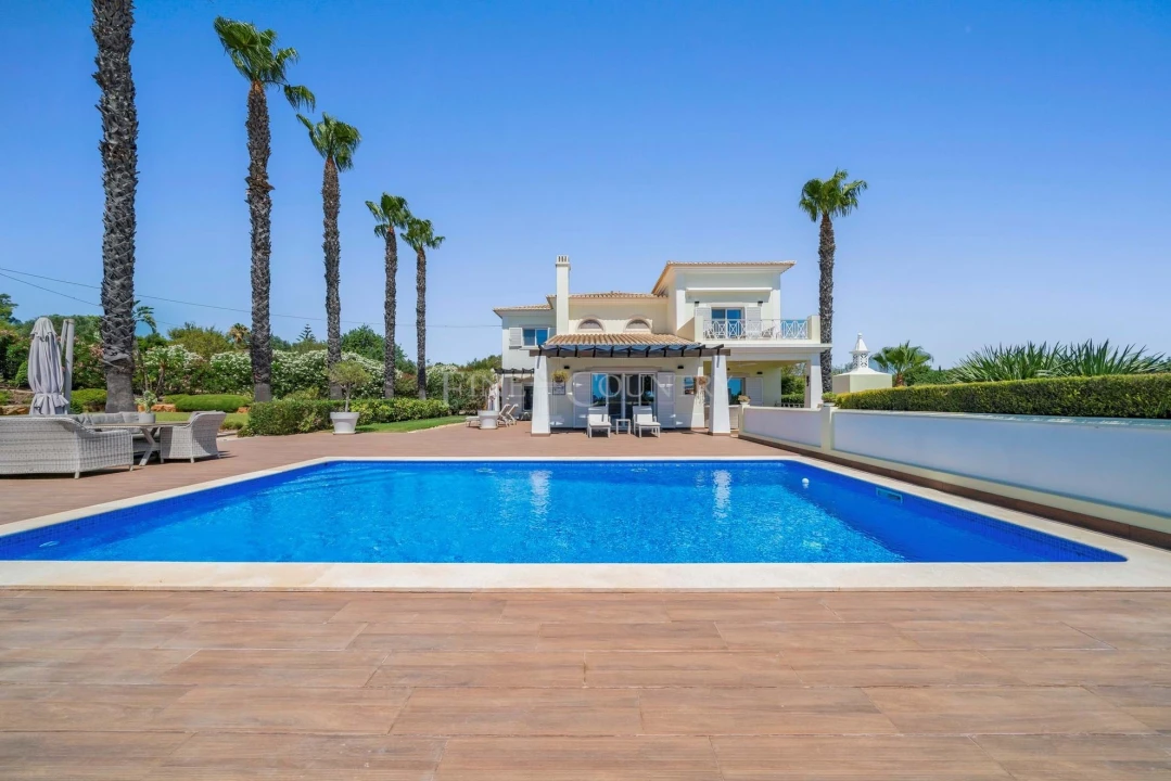 Moradia T4 para Venda em Pechão Foto 46