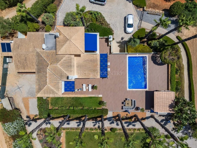 Moradia T4 para Venda em Pechão Foto 55