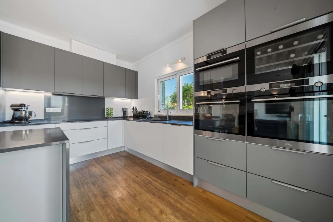 Moradia T4 para Venda em Pechão Foto 27