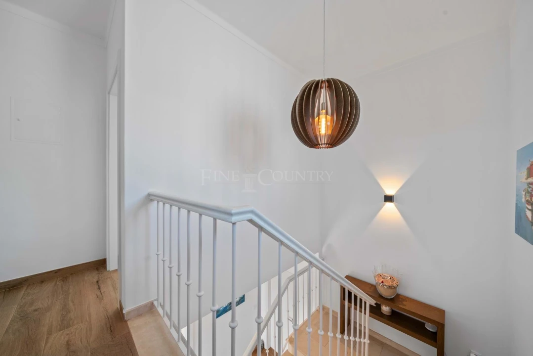 Moradia T4 para Venda em Pechão Foto 13