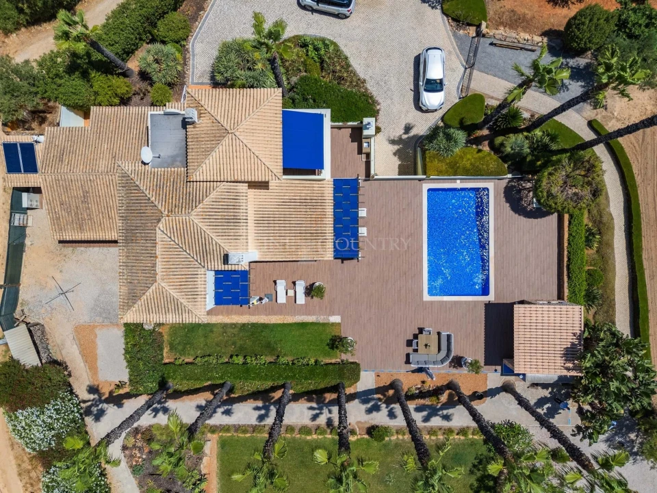 Moradia T4 para Venda em Pechão Foto 55