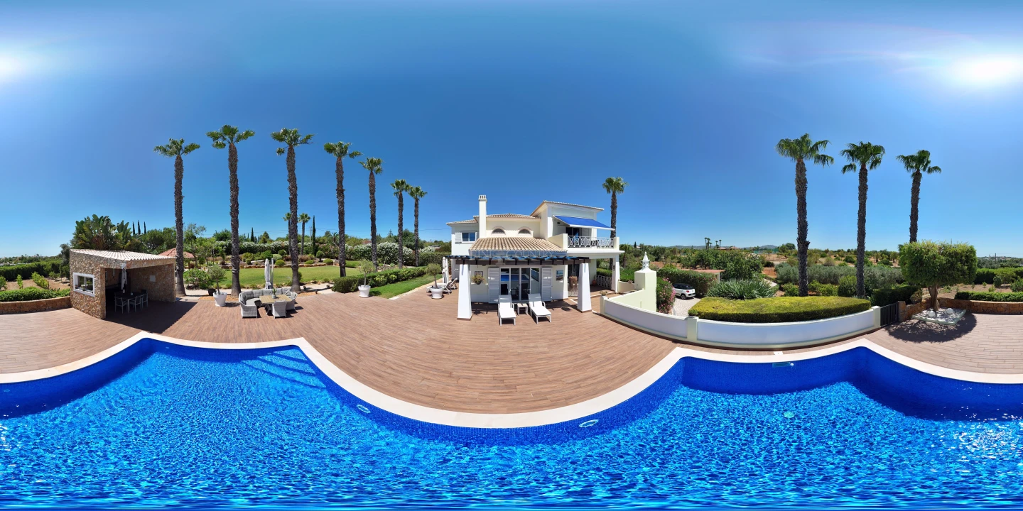 Moradia T4 para Venda em Pechão Foto 63