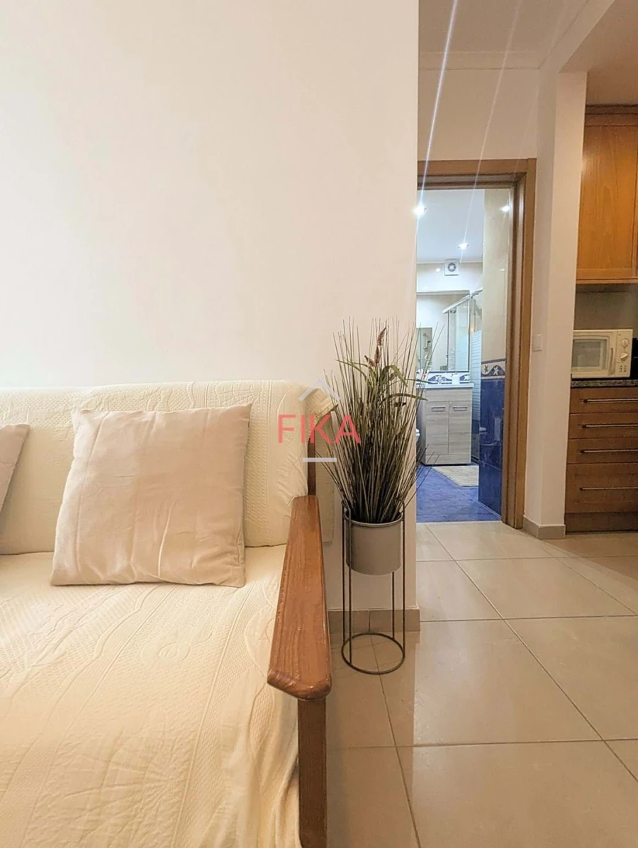 Apartamento T1 para Arrendamento em Alvor Foto 12