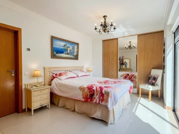 Moradia T3 para Venda em Odiaxere